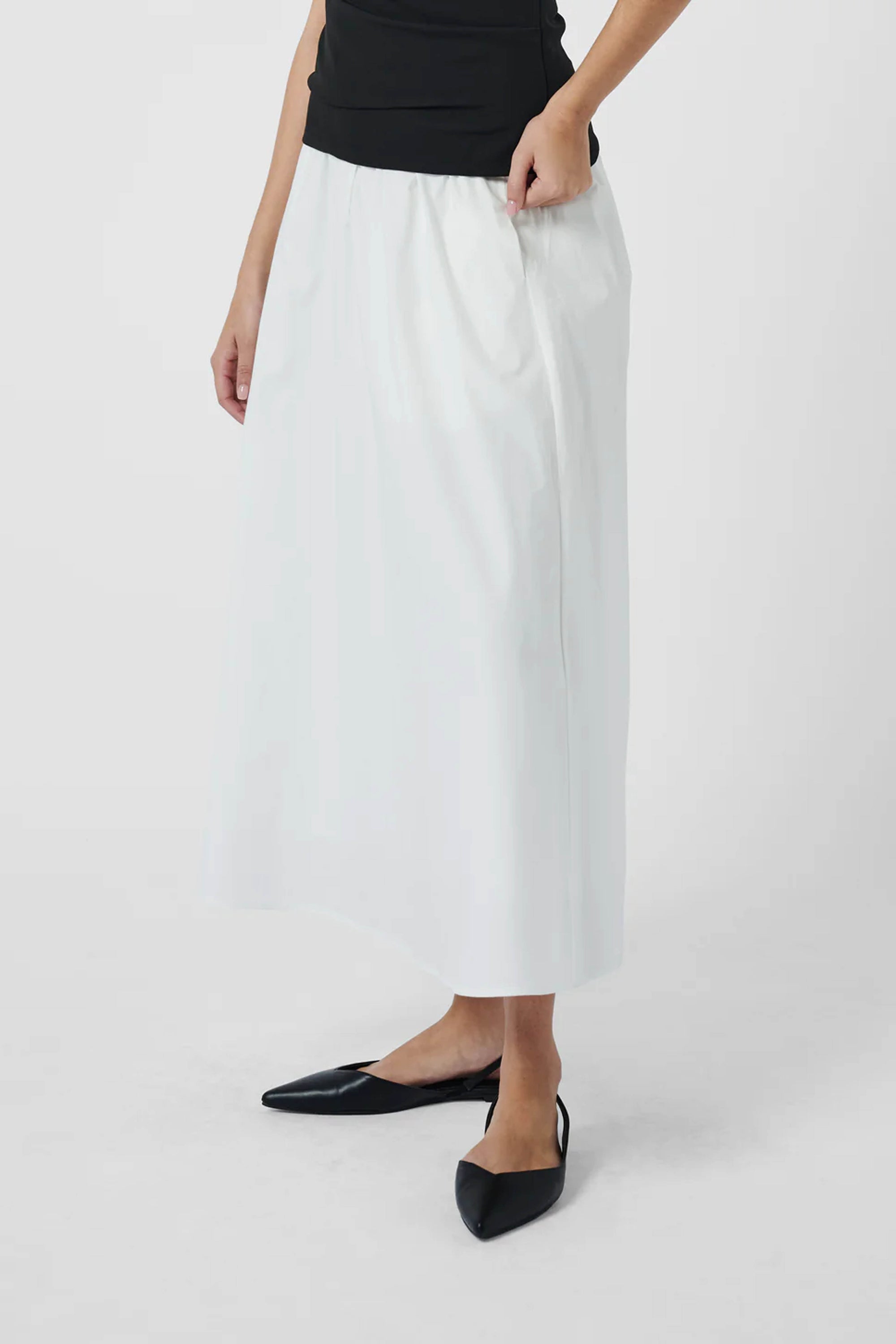 Daphne Skirt in White